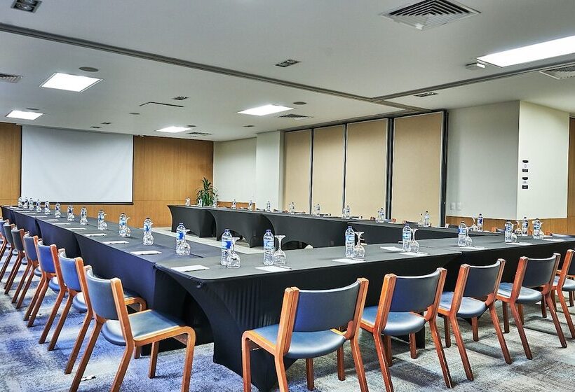 هتل Poblado Plaza