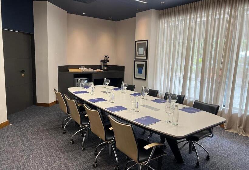 هتل Poblado Plaza