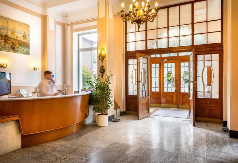 فندق Bristol   Liburnia