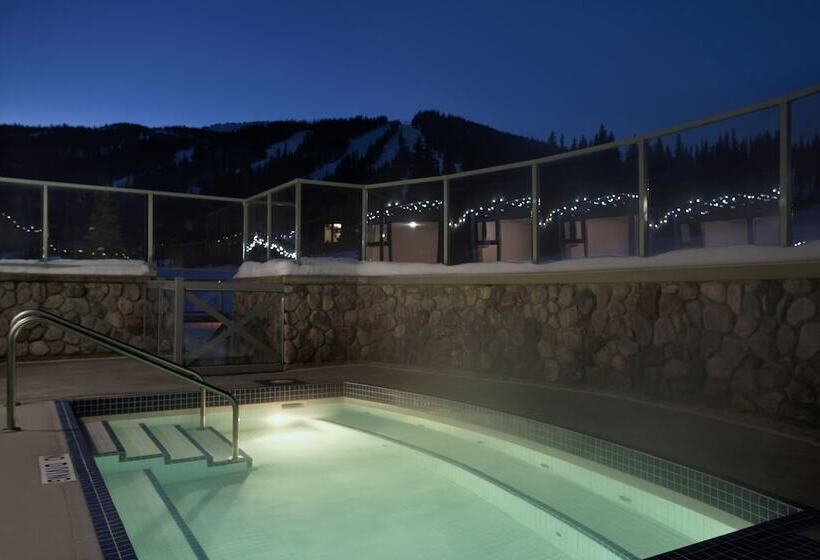 فندق Sundance Lodge
