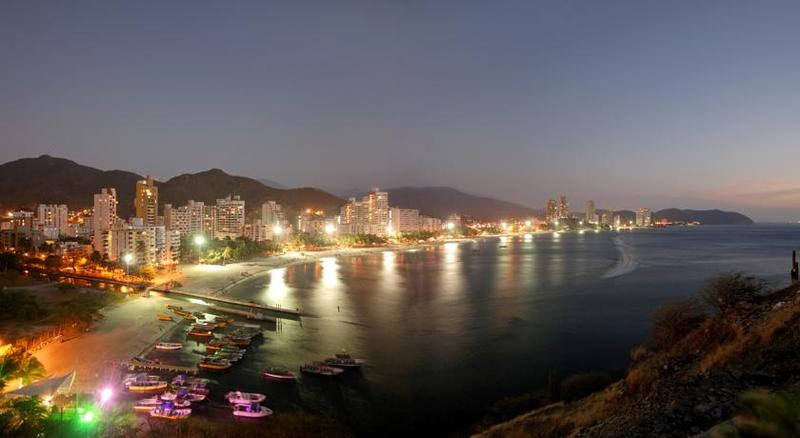 ホテル Tamaca Beach Resort