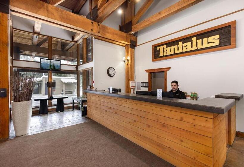 בית מלון כפרי Tantalus Resort Lodge