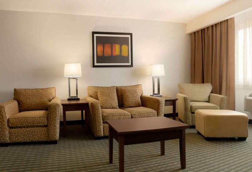 Travelodge Hotel By Wyndham Weyburn