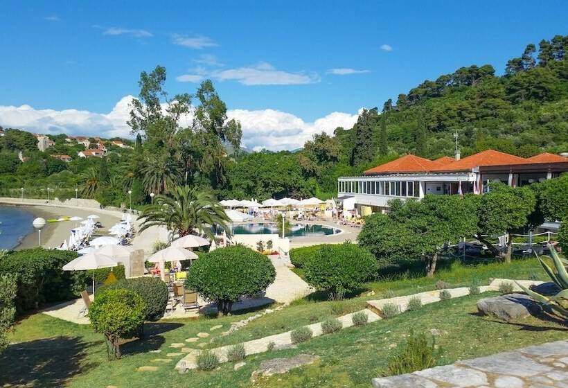هتل Tui Blue Kalamota Island   All Inclusive