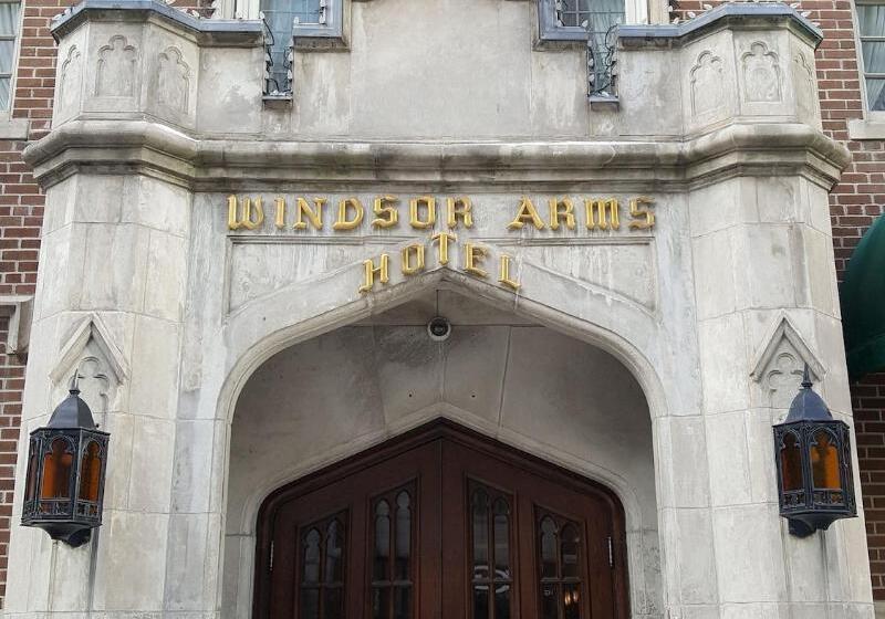 هتل Windsor Arms