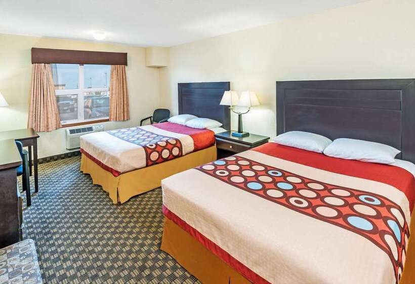 فندق على الطريق Super 8 By Wyndham Calgary/airport