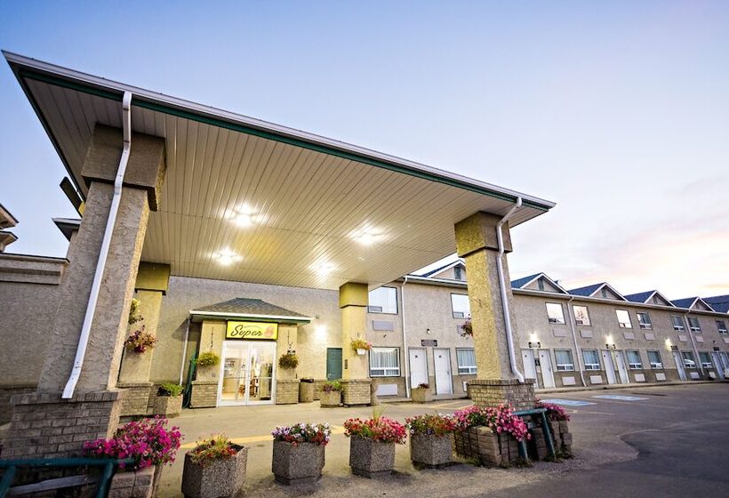 مُتل Super 8 By Wyndham Drayton Valley