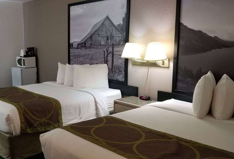 מוטל Super 8 By Wyndham Pincher Creek Ab