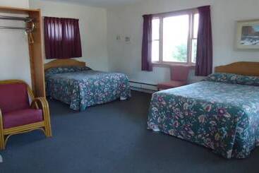 Stiles Motel Hill View