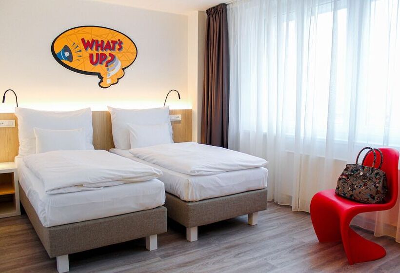 Fotos del hotel Comfort  Prague City East:  2