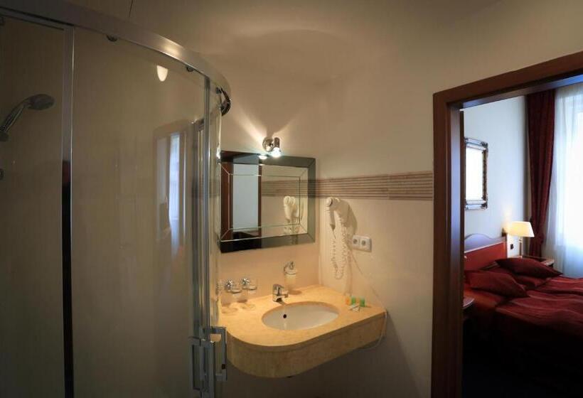 Fotos del hotel Ariston & Ariston Patio:  6