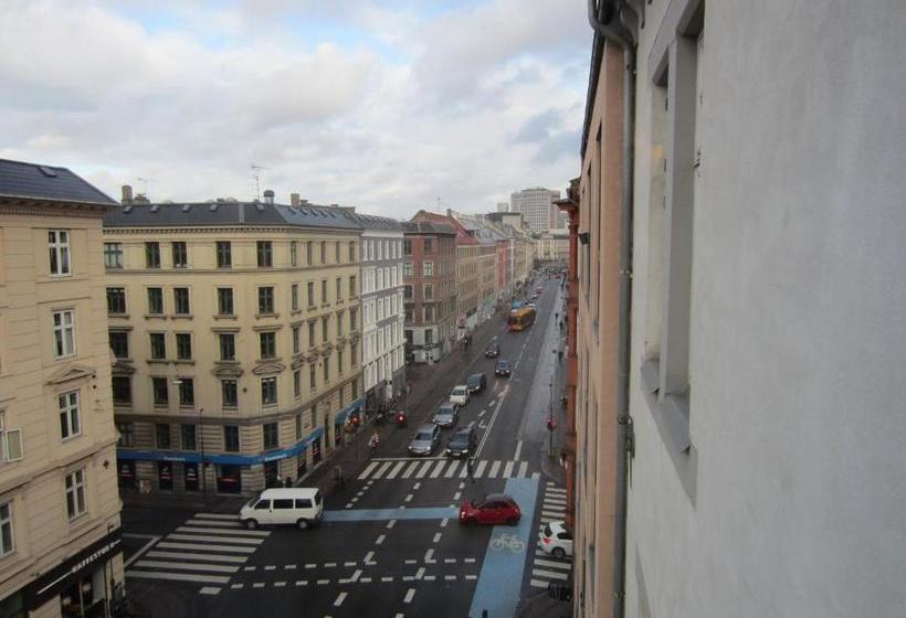 هتل Bertrams
