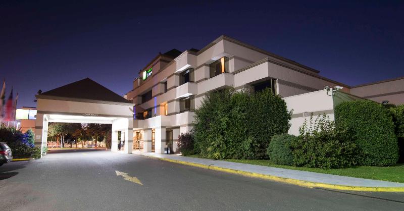 هتل Holiday Inn Express   Temuco, An Ihg
