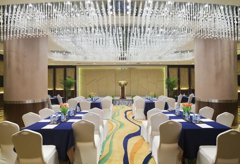 هتل Holiday Inn Hefei By Ihg