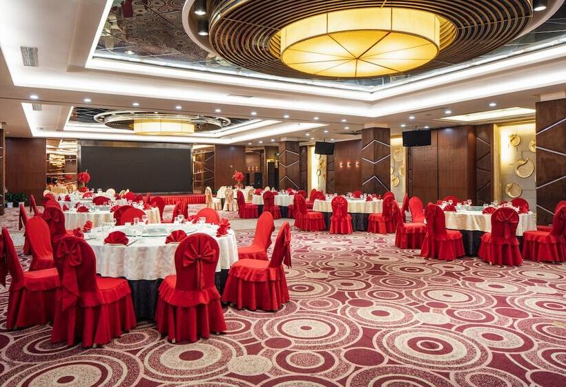 Fotos del hotel Holiday Inn Riverside Wuhan, An Ihg:  31