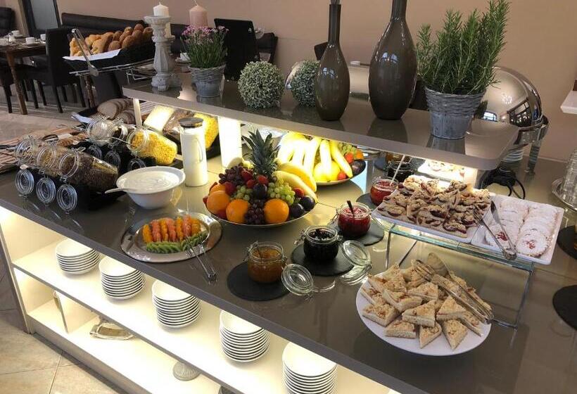 Fotos del hotel Kavalir:  9