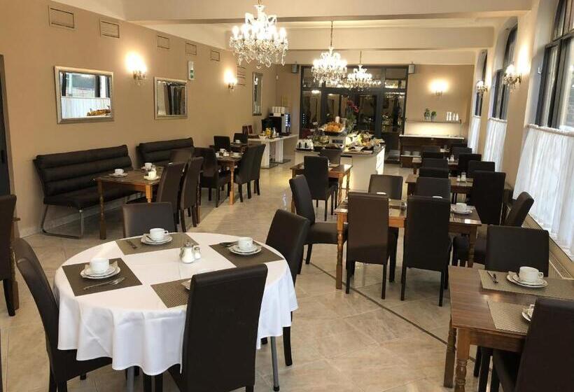 Fotos del hotel Kavalir:  17