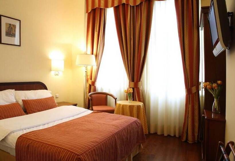 Fotos del hotel Kinsky Garden:  2