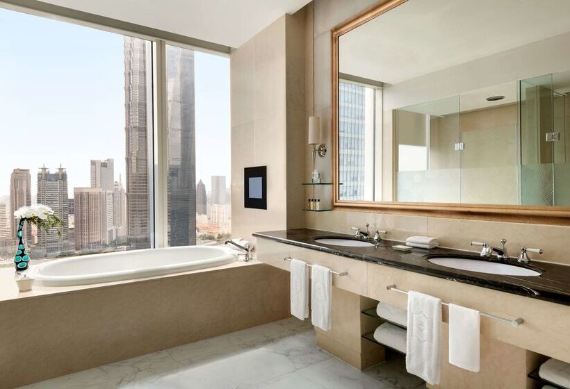 호텔 Pudong Shangrila, Shanghai