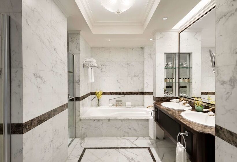 호텔 Pudong Shangrila, Shanghai