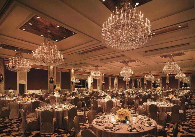 호텔 Pudong Shangrila, Shanghai