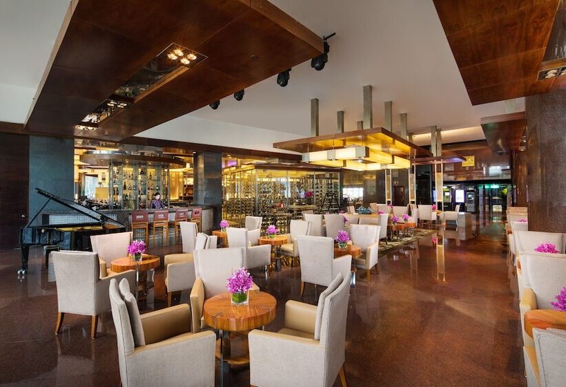 Hua Ting Hotel & Towers