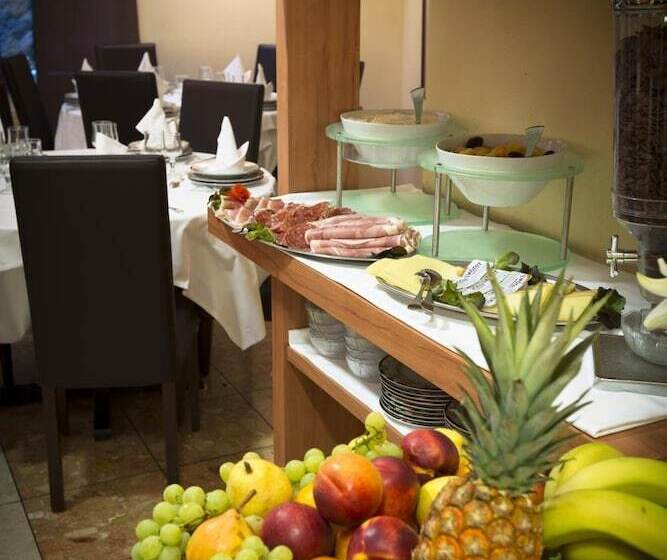 Fotos del hotel Hôtel America: 1 Fotos del hotel Hôtel America: 1