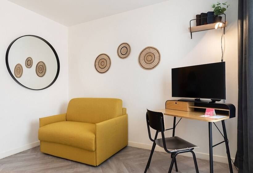 Fotos del hotel Hôtel Axotel Lyon:  25