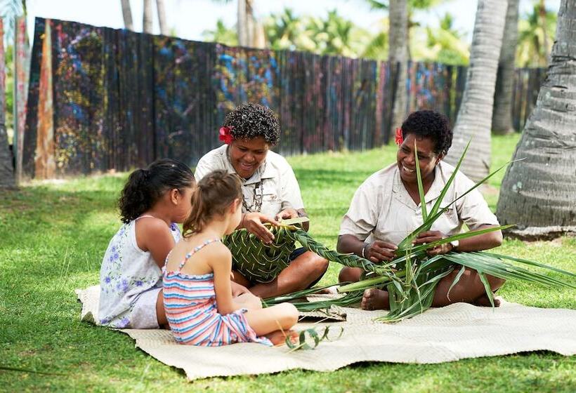 Doubletree Resort By Hilton Hotel Fiji   Sonaisali Island