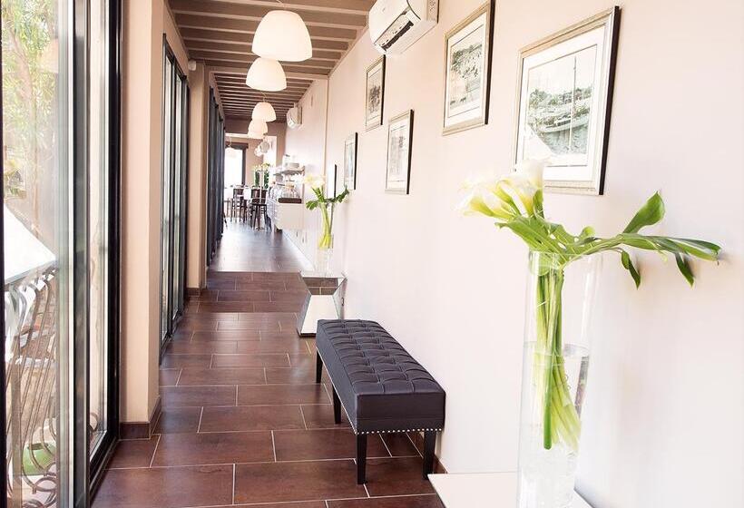 هتل Best Western Plus La Corniche