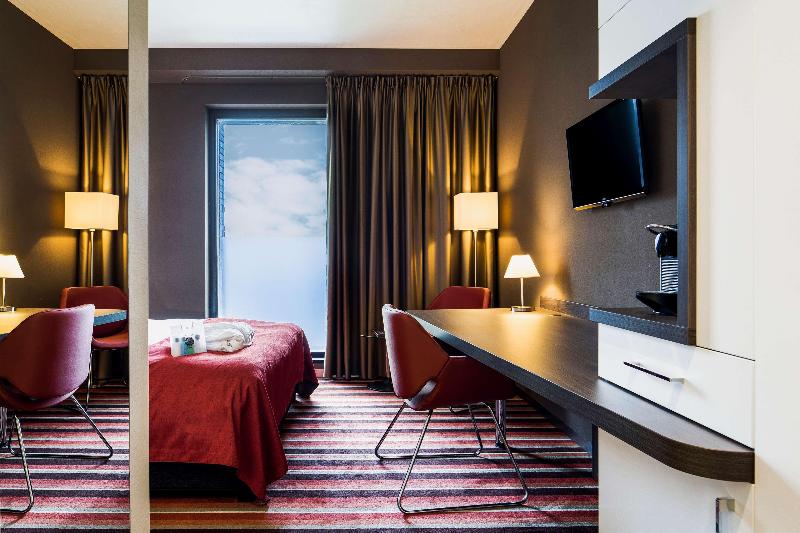 هتل Best Western Plus La Corniche
