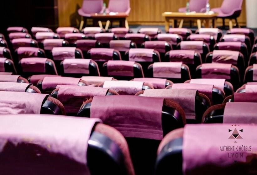 Fotos del hotel Hôtel Charlemagne:  24