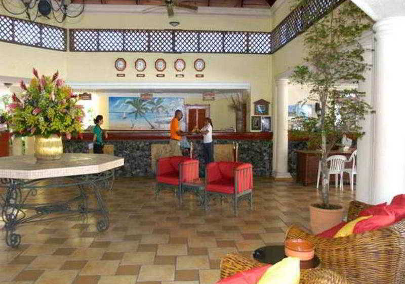 ホテル Fun Tropicale Beach Resort
