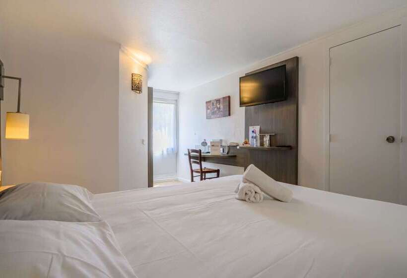 Brit Hotel Reims La Neuvillette