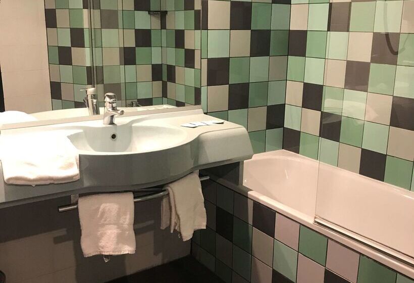 בית מלון כפרי Best Western Hôtel Grand Parc Marne La Vallée