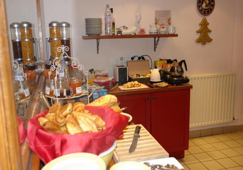 Brit Hotel Aux Sacres Reims Centre