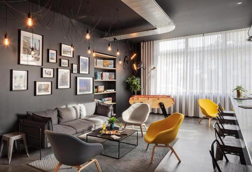 Hotel Campanile Caen Centre Gare