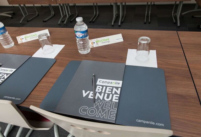 Fotos del hotel Campanile Paris 19  La Villette:  39