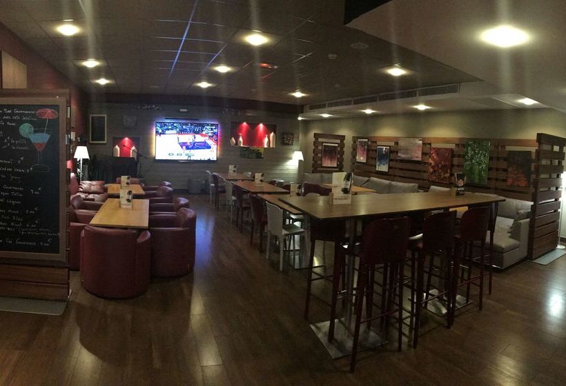 Fotos del hotel Campanile Paris 19  La Villette:  18