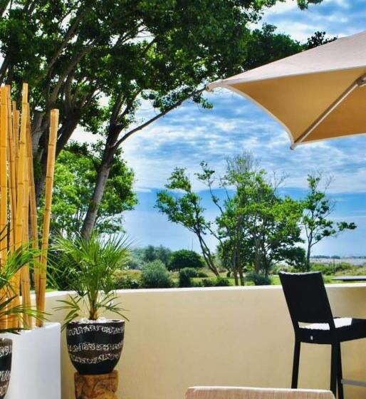 هتل Capao Beach