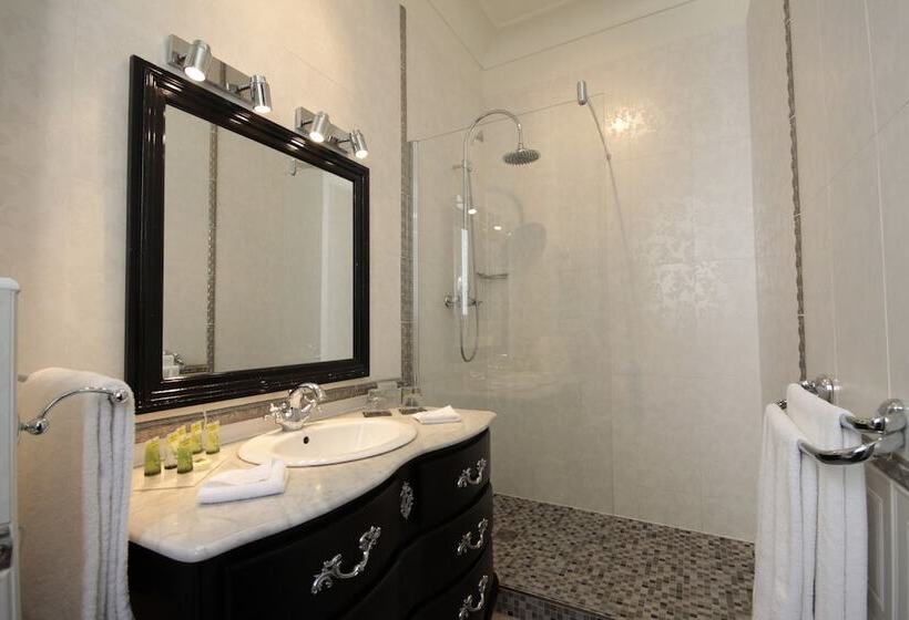 Fotos del hotel Claridge Paris:  34