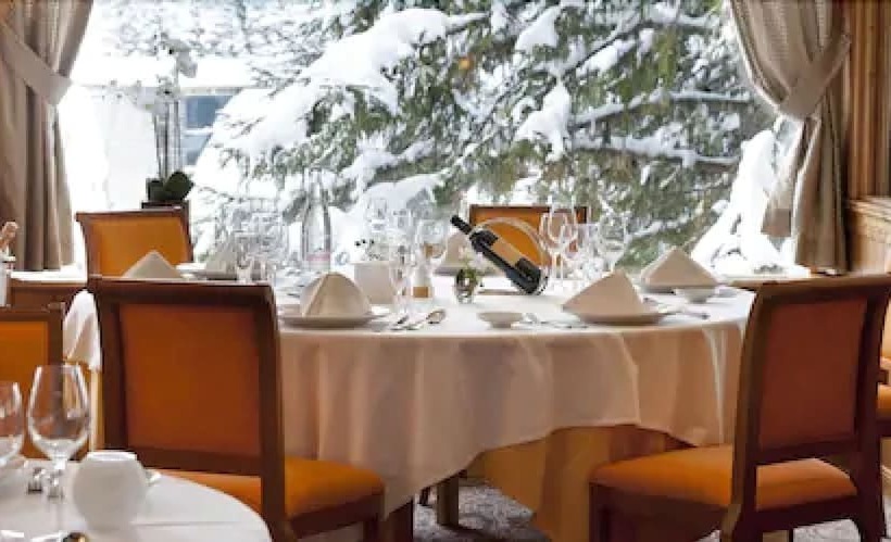 هتل Hôtel Les Sherpas
