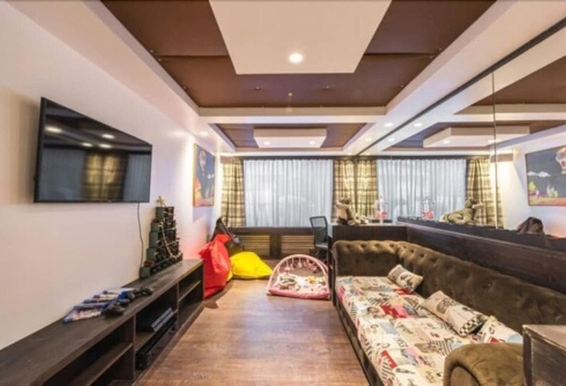 هتل Hôtel Les Sherpas