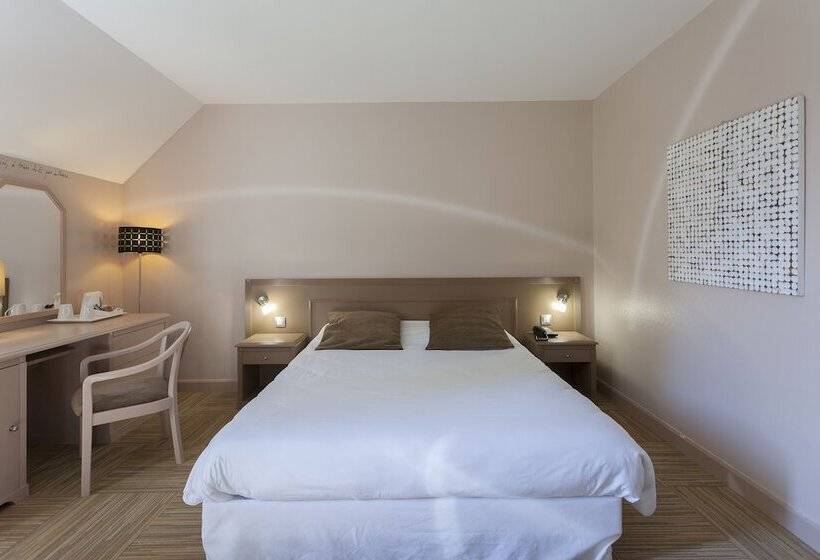هتل Normandy Country Club