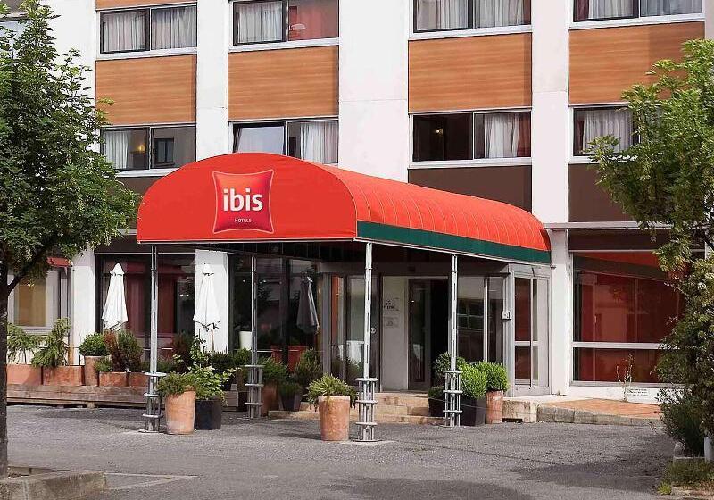 هتل Ibis Annemassegeneve