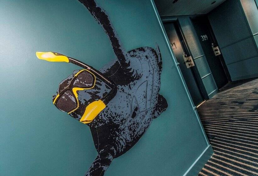 هتل Ibis Styles Antibes
