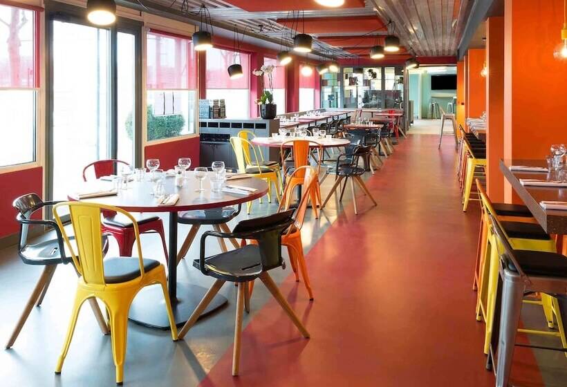 هتل Ibis Styles Lyon Centre Confluence