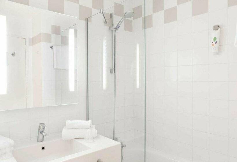 Fotos del hotel Ibis Styles Paris Gare de L'Est Château Landon:  8