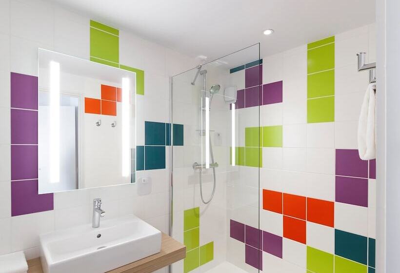 בית מלון כפרי Ibis Styles Poitiers Nord