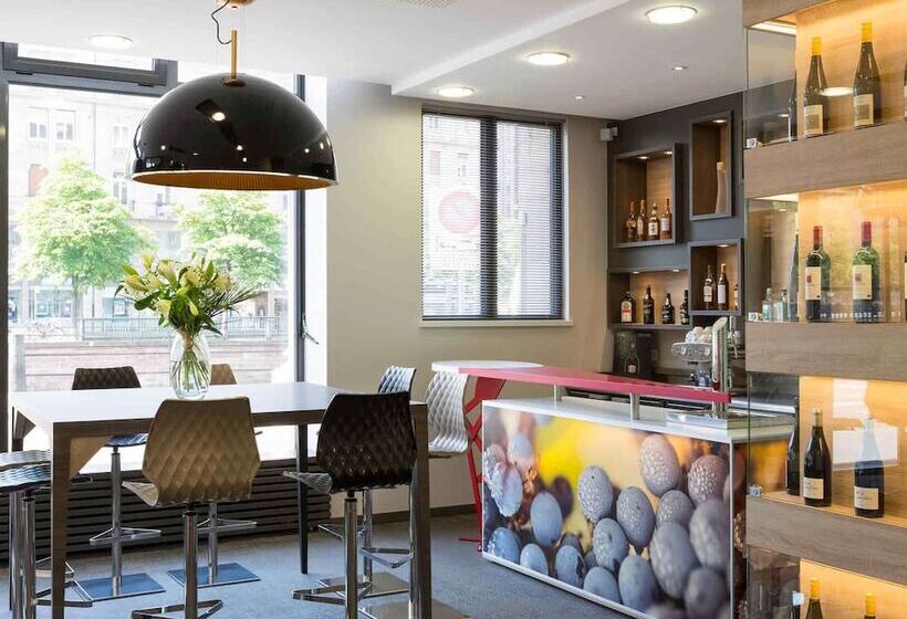 Отель Ibis Styles Strasbourg Centre Petite France